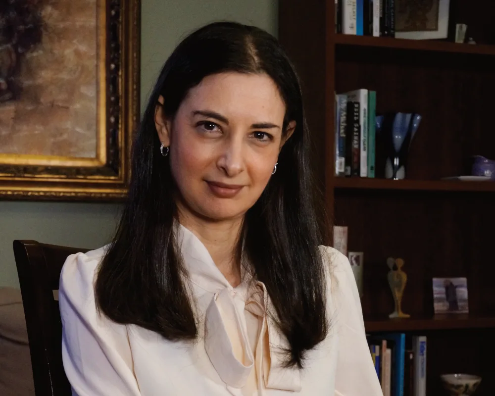 Dr. Hilli Dagony-Clark with a warm smile